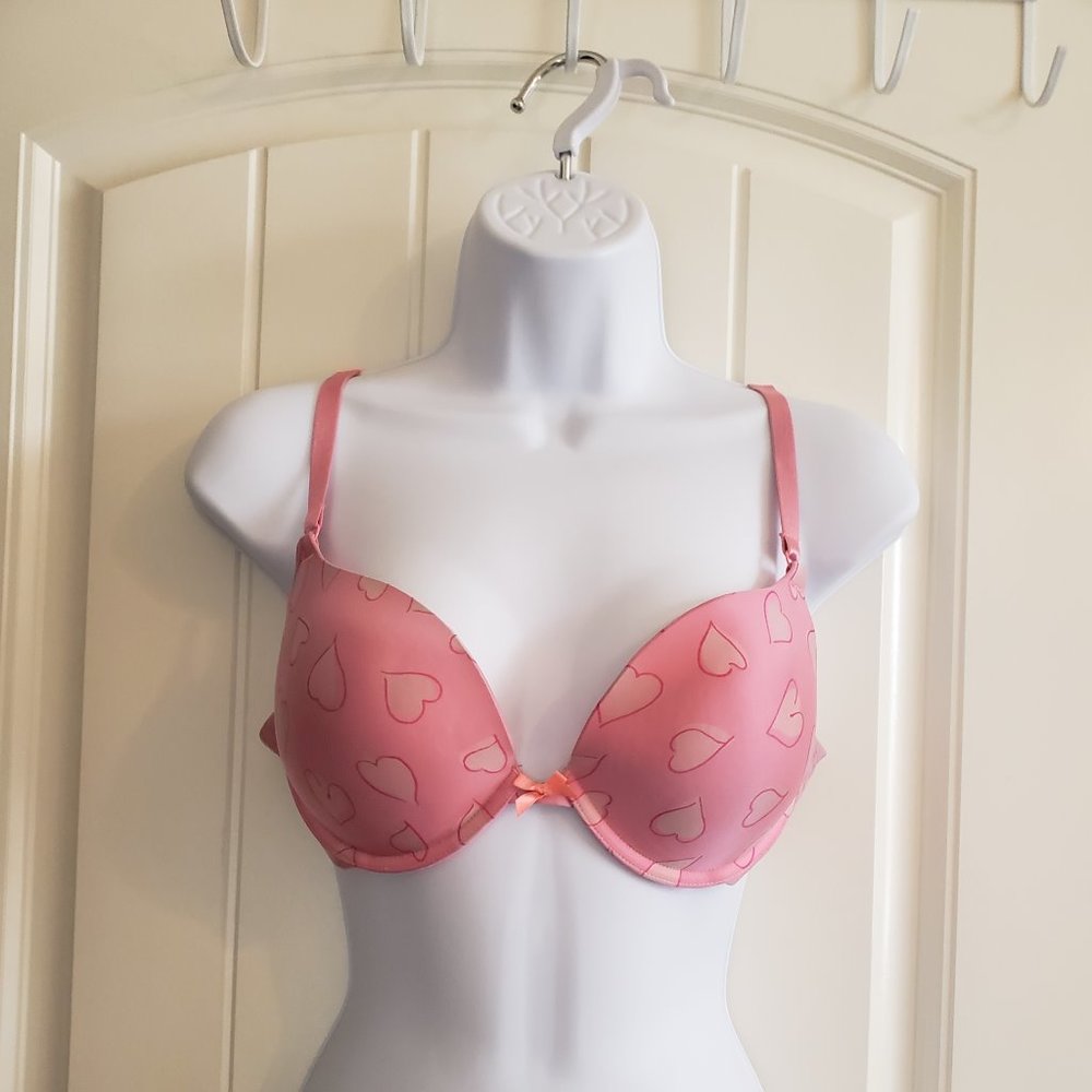 Victoria's Secret Pale Pink Hearts Bra